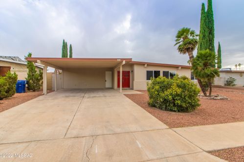 7652 Waverly St, Tucson, AZ 85715-4230