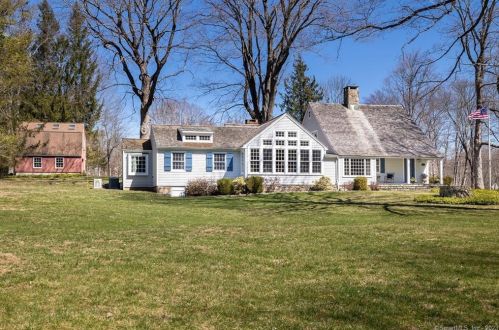 39 Cedar Ln, Ridgefield CT  06877-5301 exterior