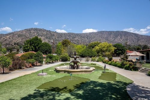 507 Barranca Ave, Glendora, CA 91741-1905