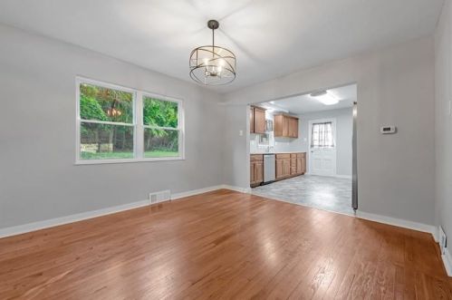 2921 Myer Blvd, Mckeesport PA  15132-5115 exterior