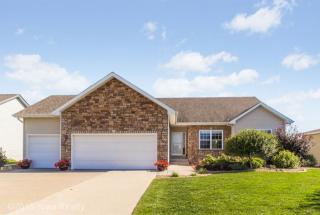 1221 29th St, Ankeny, IA 50021-6720