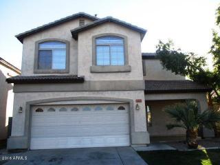 5647 10 St, Phoenix AZ  85086-0924 exterior