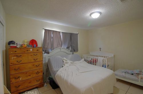 6942 Center St, Winton CA  95388-9395 exterior