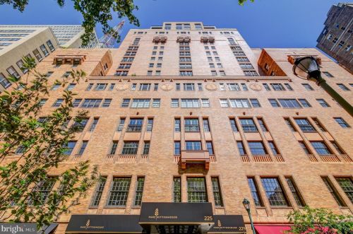 219 18th St, Philadelphia PA  19103-6141 exterior