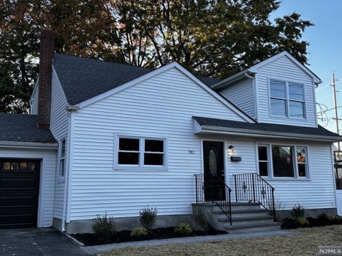782 Berkley St, N Milford, NJ 07646-2138