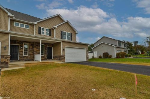 449 Toboggan Trl, Easton, PA 18040-1188
