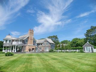 107 Atlantic Ave, Promised Land, NY 11930-2200