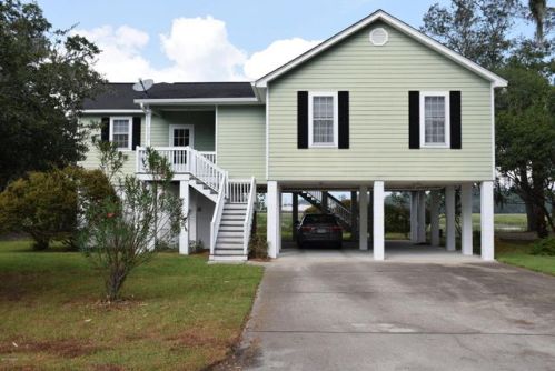 2920 Waters Edge Ct, Beaufort, SC 29902-4357