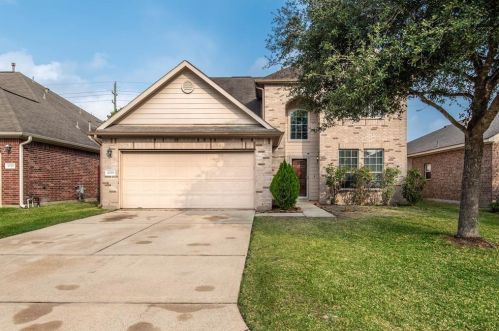 10519 Whisper Bluff Dr, Humble, TX 77396-2898