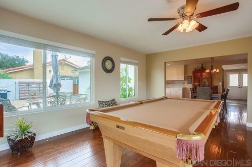 17504 Bernardo Oaks Dr, San Diego CA 92128-2109 exterior