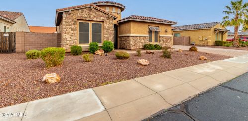 18378 Paradise Ln, Sun City, AZ 85388-1694
