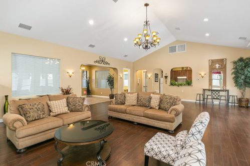 13225 Murano Ave, Chino CA  91710-8117 exterior