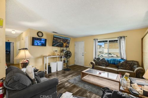 15373 Laguna Ave, Lake Elsinore CA  92530-1513 exterior