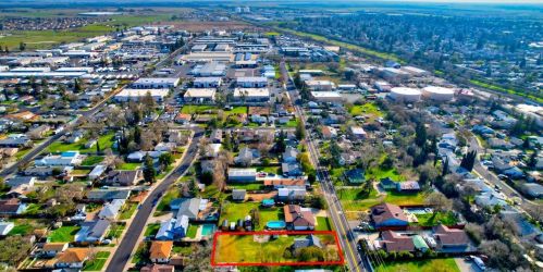 9665 Kent St, Elk Grove CA  95624-2432 exterior