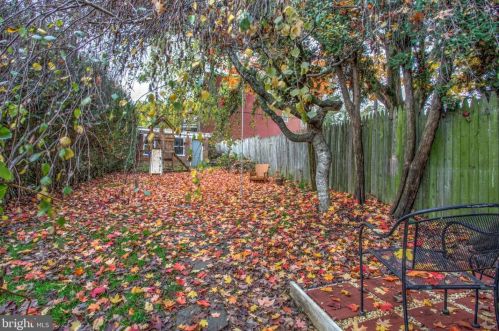 546 Orange St, Lancaster PA  17603-3669 exterior