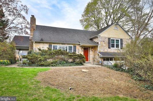 320 Trooper Rd, Norristown, PA 19403-3419