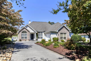 320 Tigitsi Way, Loudon, TN 37774-2507