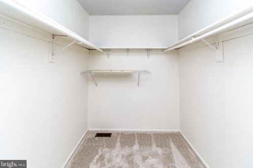 48 Drewes Ct, Lawrence Township NJ  08648-2634 exterior