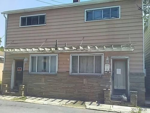 65 Paxton St, Piedmont, WV 26750-1311