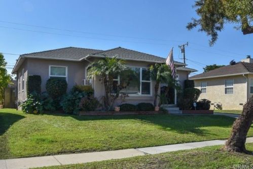 5824 Eberle St, Lakewood, CA 90713-1841