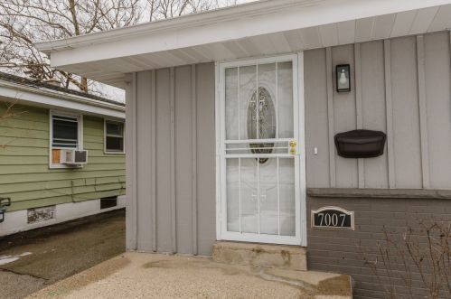 7007 41st St, Milwaukee WI  53209-2232 exterior