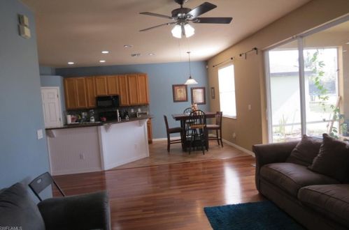 321 Shadow Lakes Dr, Lehigh Acres, FL 33974-0808