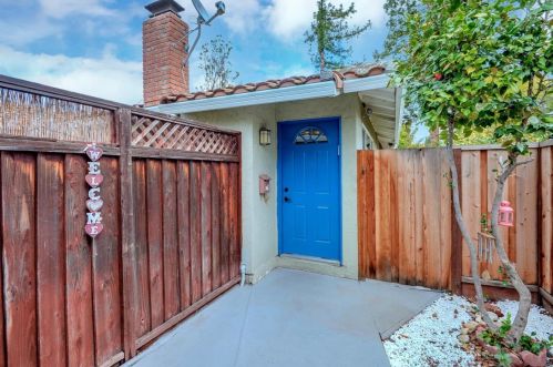 1676-1674 Blue Jay Dr, Sunnyvale, CA 94087-4607