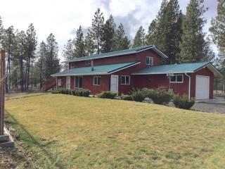 18720 Scottie Dog Ln, Amber, WA 99004-5023