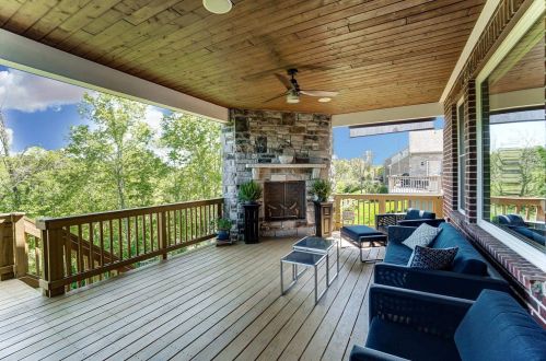 3596 Tamber Ridge Dr, Covington, KY 41015-2510