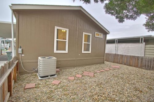 39 Clipper Ln, Modesto CA  95356-1711 exterior