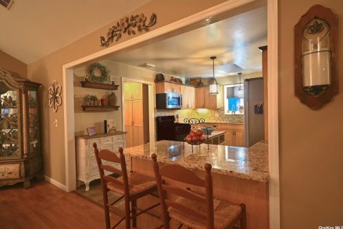 7 Picadilly Ct, Rock Hill NY  12775-6435 exterior