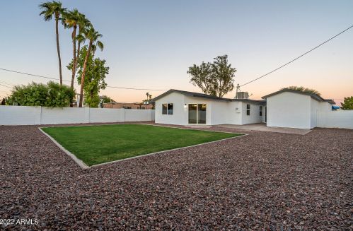 1038 78 Pl, Scottsdale AZ 85250-7906 exterior