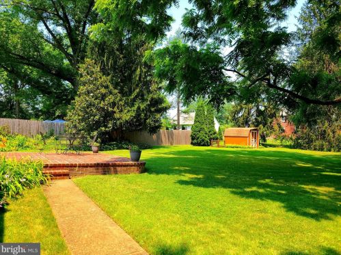4405 Verona Dr, Wilmington, DE 19808-5621
