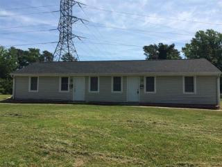 1212 Davis St, Jacksonville NC  28540-5733 exterior