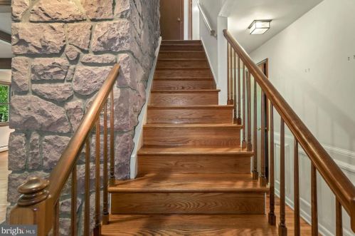 1807 Evans Rd, Pottstown, PA 19465-7103