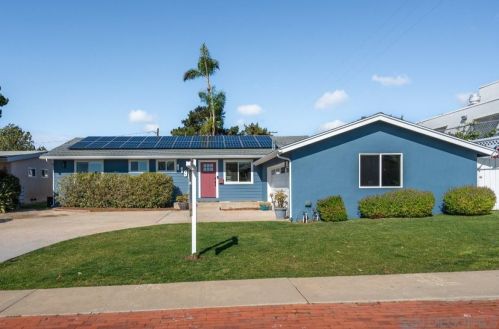 1190 Tourmaline St, San Diego CA  92109-1838 exterior