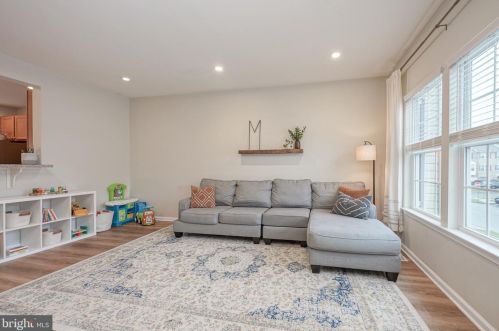 33 Cypress St, Auburn NJ  08085-1258 exterior