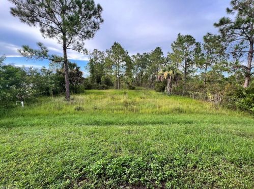3265 58th Ave, Naples, FL 34120-3103