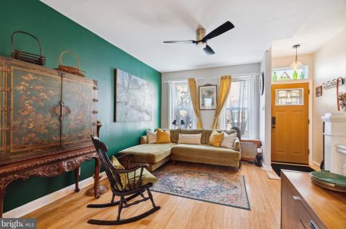 1645 Lawrence St, Philadelphia PA  19122-3001 exterior