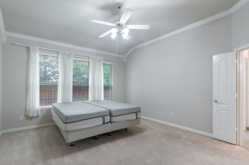 2509 Stillwater Ct, Lewisville TX  75022-8039 exterior