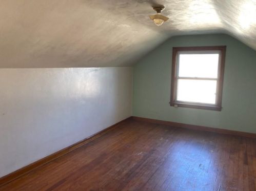 756 Blackhawk Rd, Beaver Falls PA 15010-1513 exterior