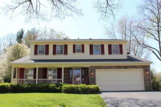 9206 Trentham Ln, Louisville, KY 40242-3381