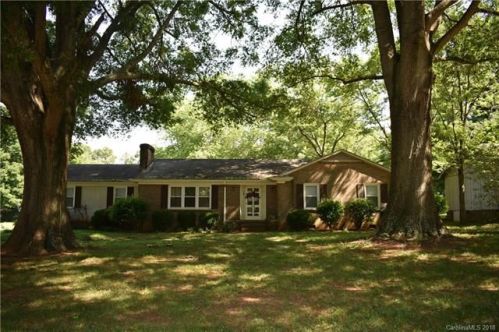 256 Windsor Dr, Salisbury, NC 28144-7722