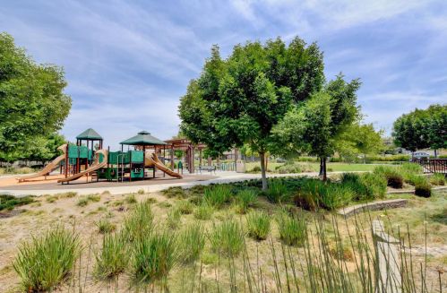 683 Modern Ice Dr, San Jose CA  95112-4862 exterior