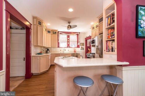 630 Columbia Ave, Lansdale PA 19446-3309 exterior