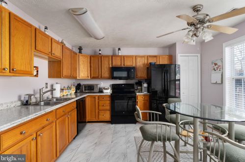 4201 Englandtown Rd, Fredericksburg VA  22408-9248 exterior