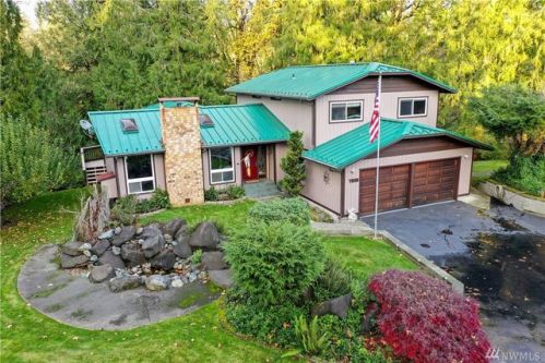 7910 Holiday Valley Ct, Olympia, WA 98502-9512