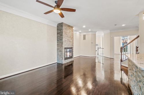 1116 Keokuk Ter, Leesburg VA 20176-6665 exterior