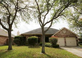 303 Bay Spring Dr, League City, TX 77573-5996