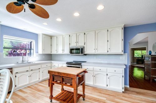 1325 Desmond Ln, Newcastle CA  95658-9683 exterior